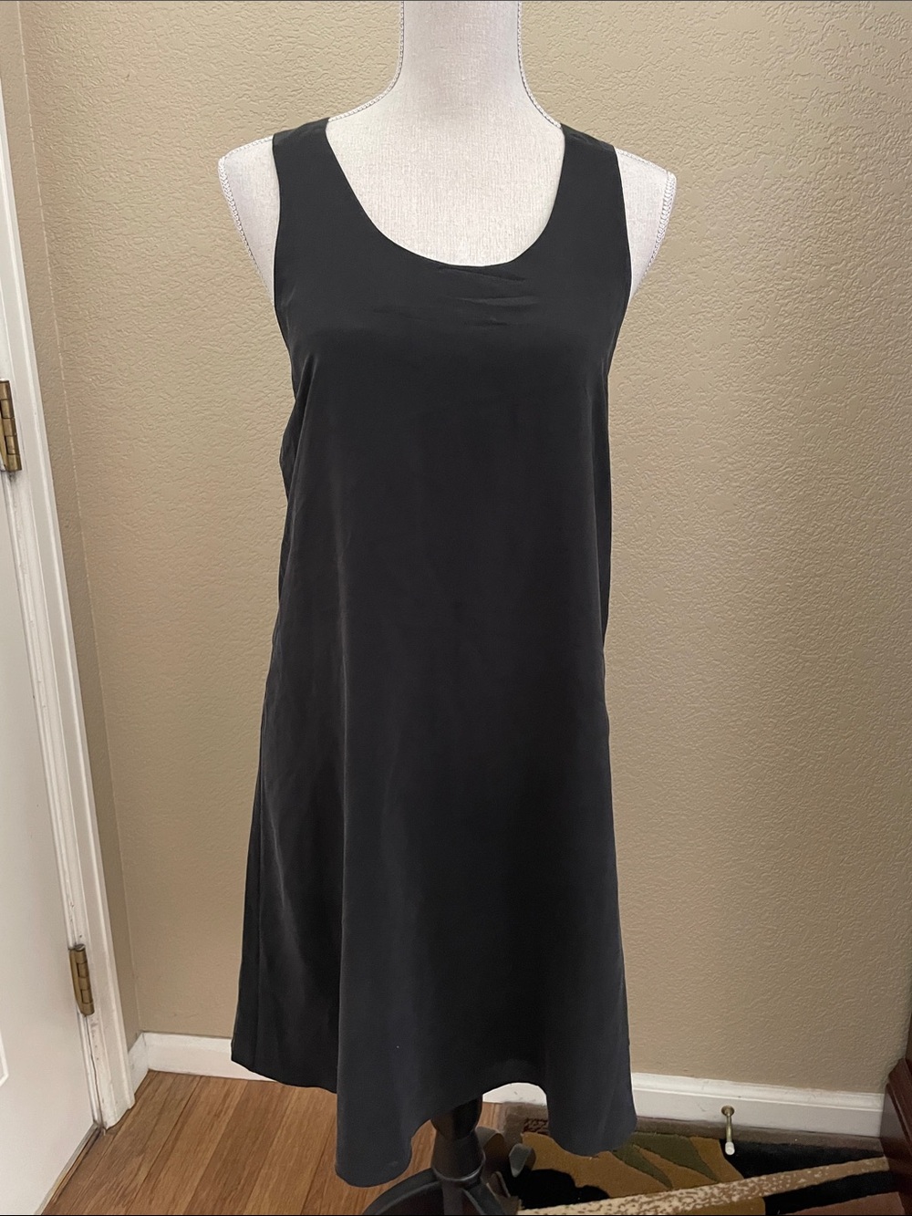 Classic Black Sleeveless A-Line Women's Silk Dress